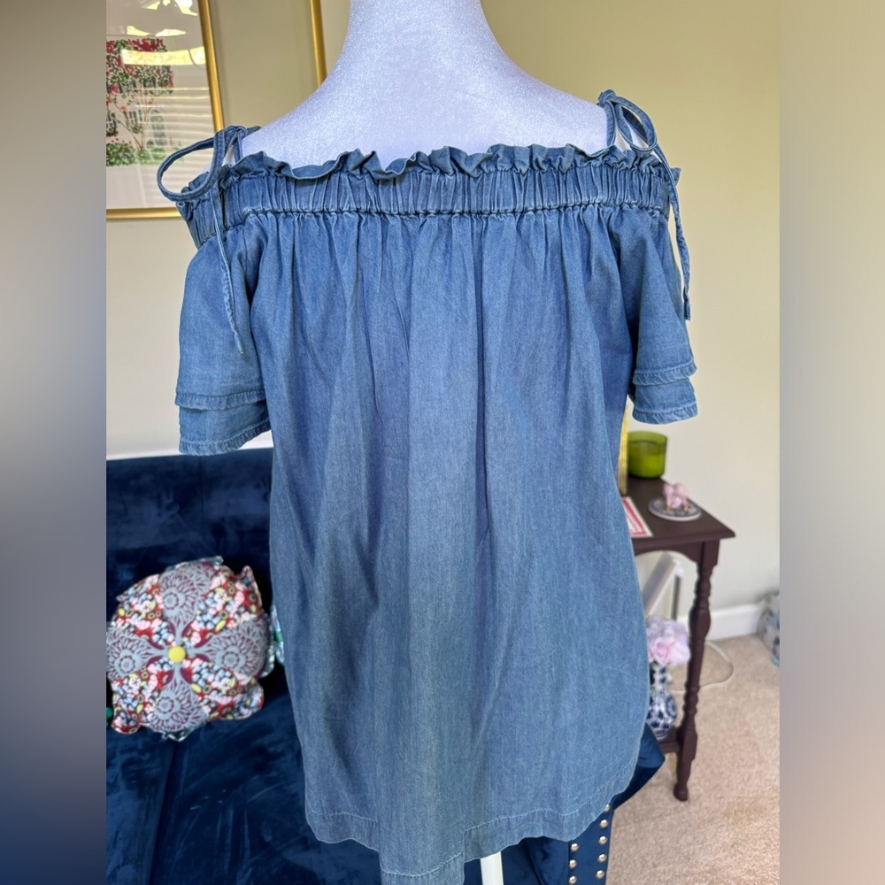 Denim blouse with tiered sleeves by Loft